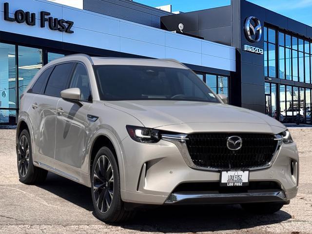 new 2025 Mazda CX-90 car, priced at $55,755