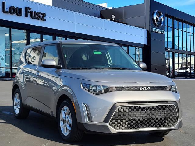 used 2024 Kia Soul car, priced at $18,490