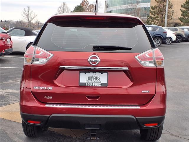 used 2016 Nissan Rogue car, priced at $12,829