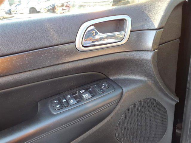 used 2017 Jeep Grand Cherokee car, priced at $14,992