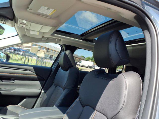 new 2025 Mazda CX-50 Hybrid car, priced at $39,620