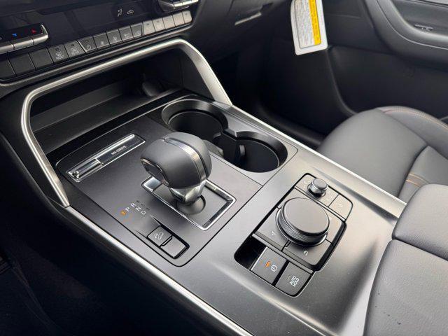 new 2025 Mazda CX-90 car, priced at $40,470