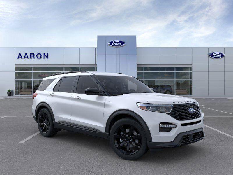 new 2024 Ford Explorer car, priced at $43,880