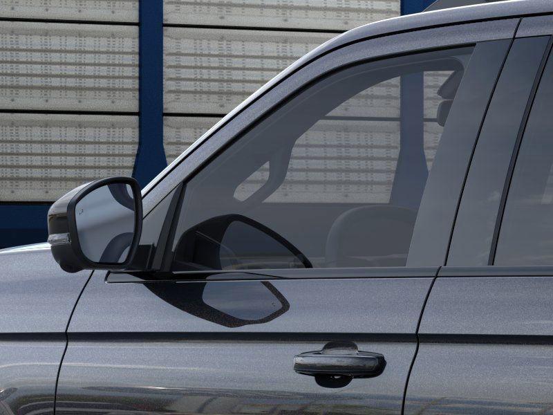 new 2025 Ford Expedition car, priced at $83,025