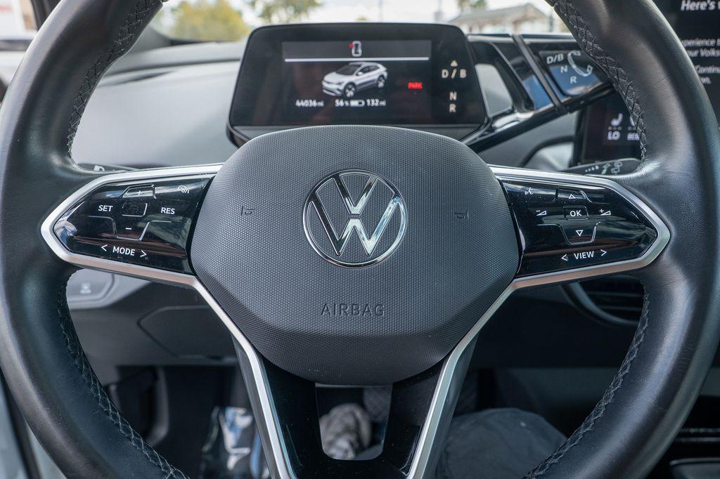 used 2022 Volkswagen ID.4 car, priced at $21,000
