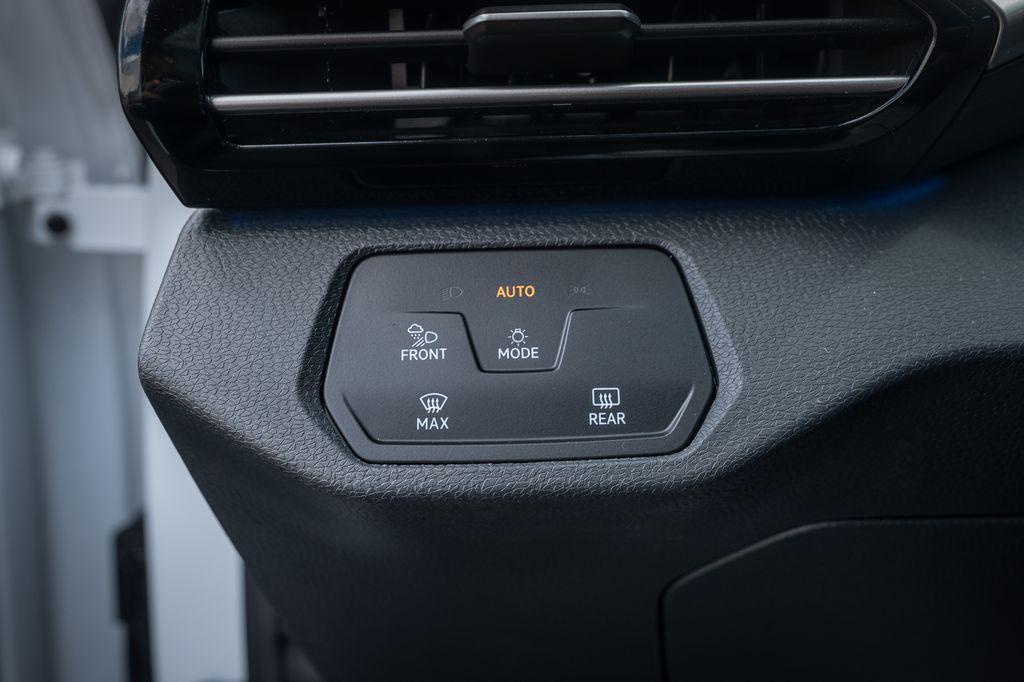 used 2022 Volkswagen ID.4 car, priced at $21,000