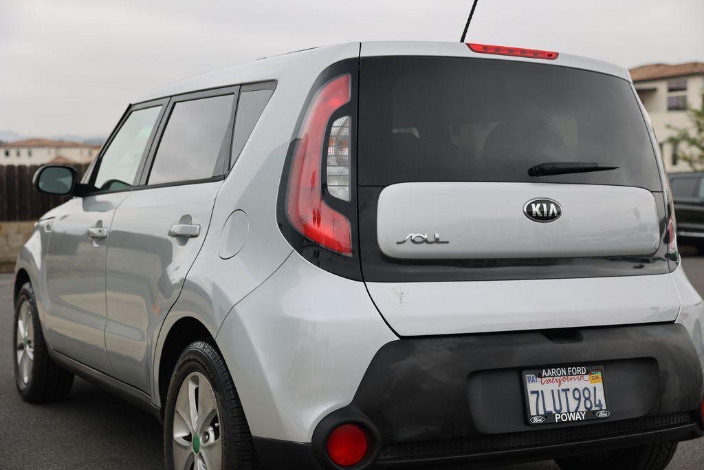 used 2015 Kia Soul car, priced at $8,900