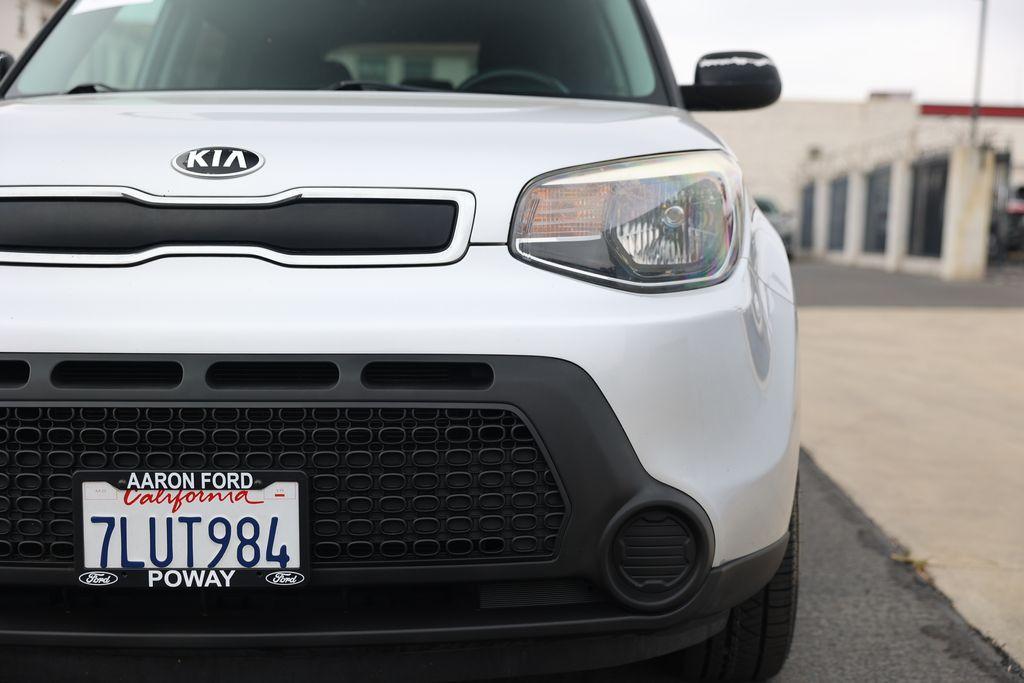 used 2015 Kia Soul car, priced at $8,900