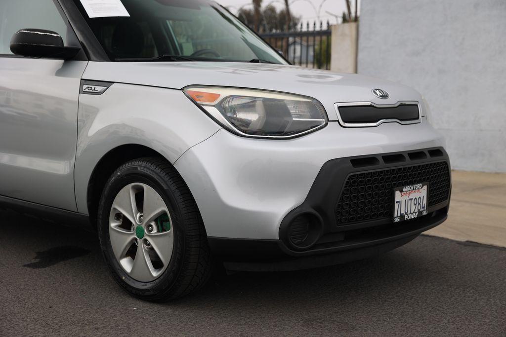 used 2015 Kia Soul car, priced at $8,900