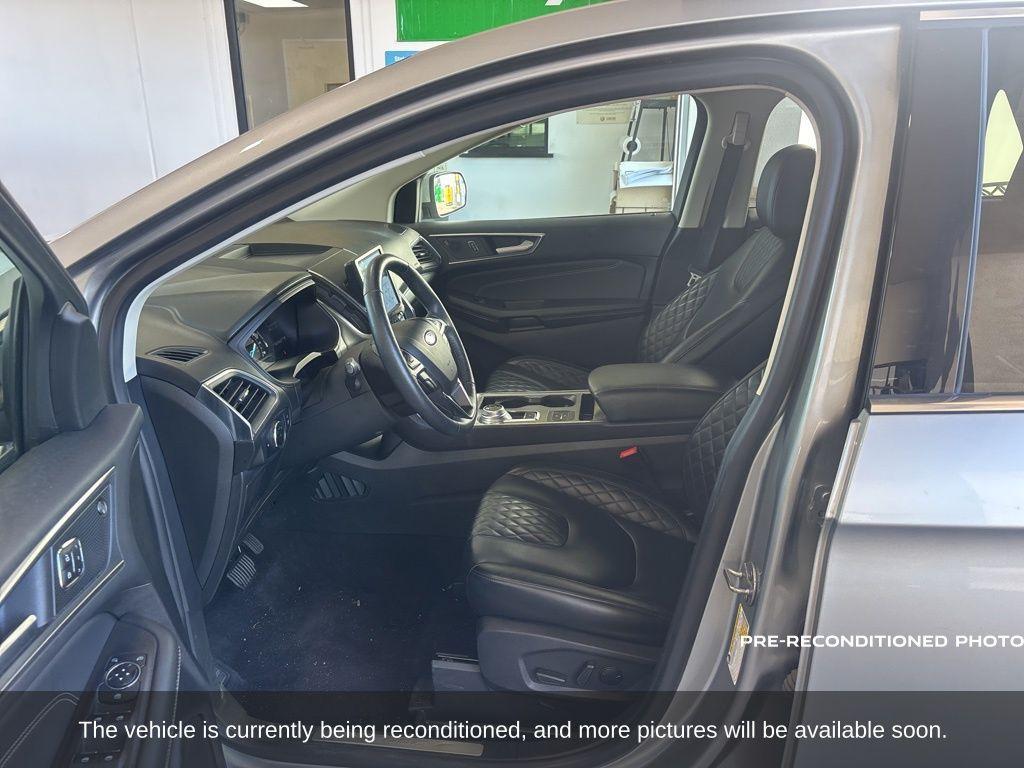used 2024 Ford Edge car, priced at $25,500