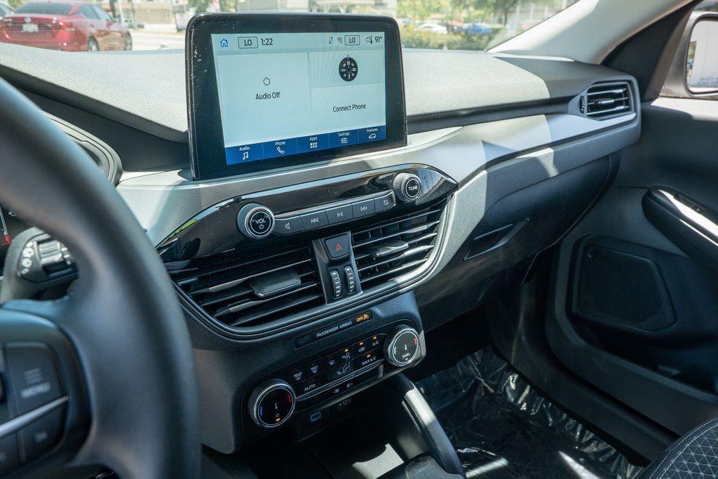 used 2023 Ford Escape car, priced at $24,900