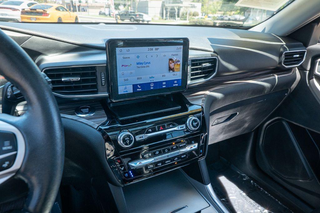 used 2022 Ford Explorer car, priced at $27,500