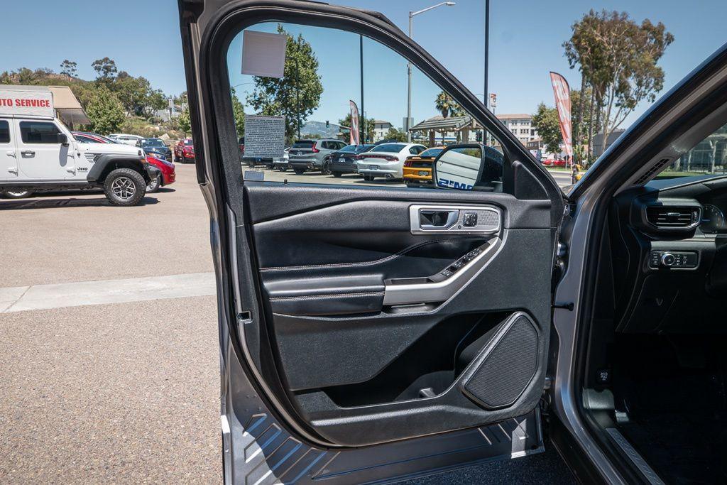 used 2022 Ford Explorer car, priced at $27,500