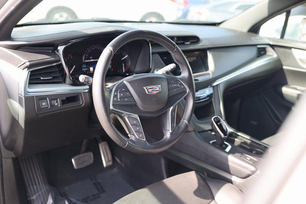 used 2019 Cadillac XT5 car, priced at $19,077