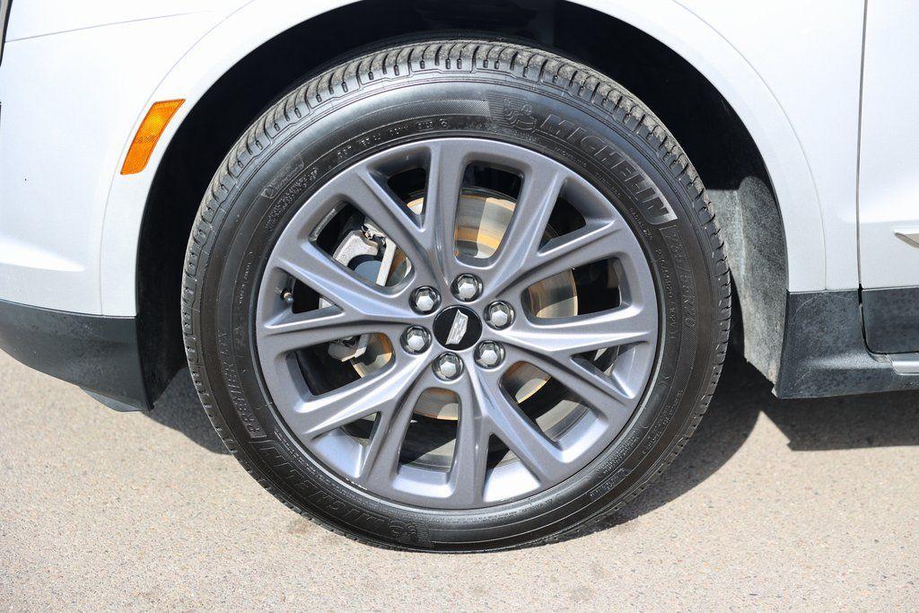 used 2019 Cadillac XT5 car, priced at $19,077