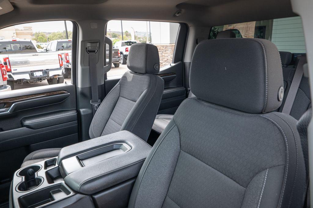 used 2023 GMC Sierra 1500 car, priced at $50,456