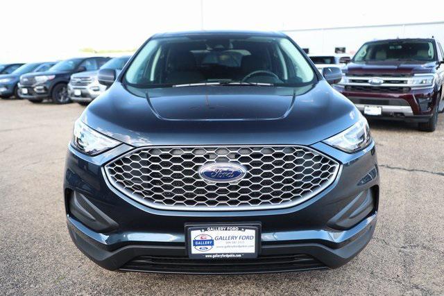 new 2024 Ford Edge car, priced at $40,555