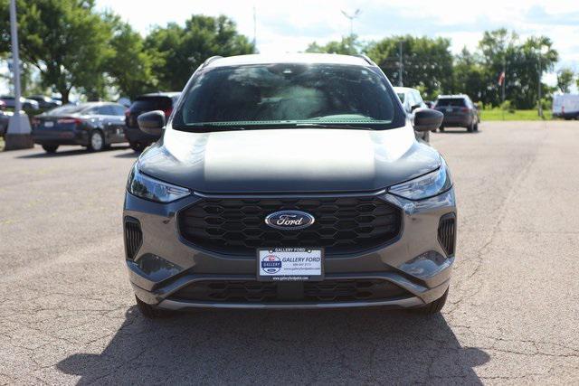 used 2023 Ford Escape car, priced at $24,900