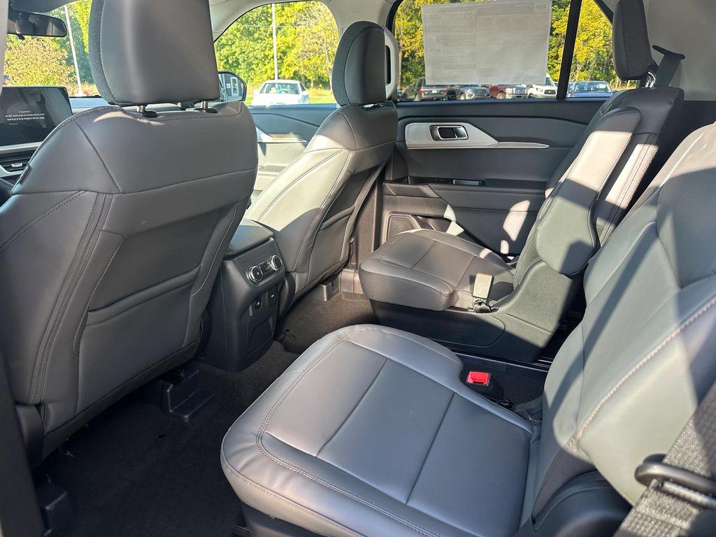 new 2025 Ford Explorer car, priced at $46,942