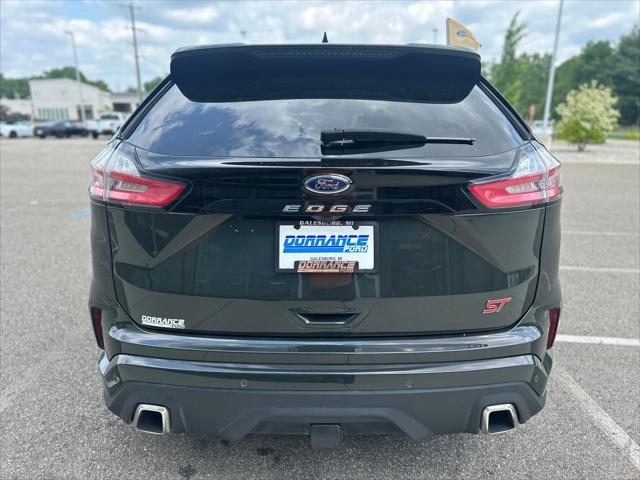 used 2022 Ford Edge car, priced at $32,999