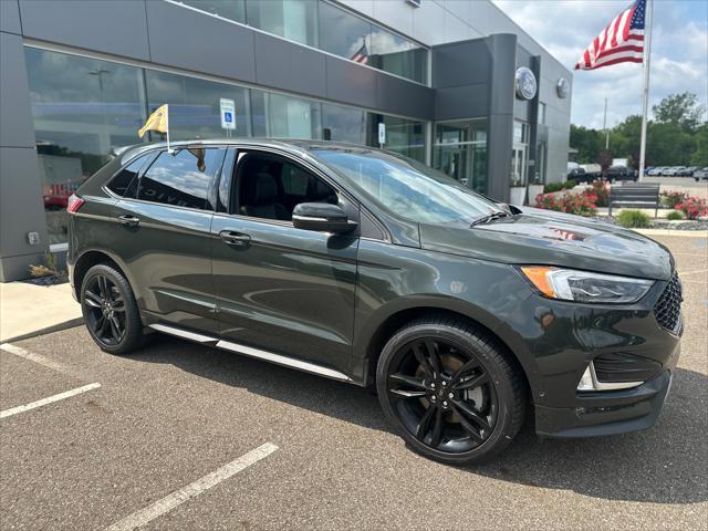 used 2022 Ford Edge car, priced at $32,999