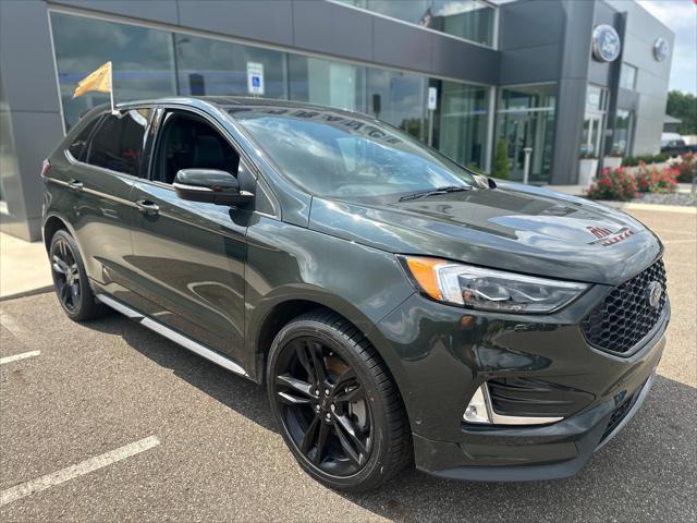 used 2022 Ford Edge car, priced at $32,999