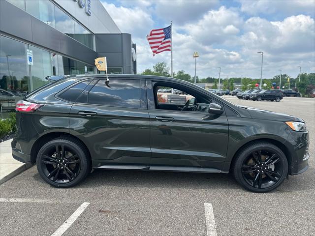 used 2022 Ford Edge car, priced at $32,999