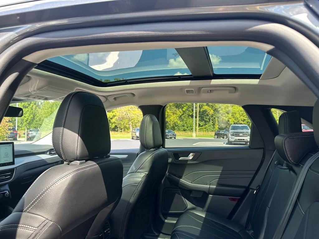 new 2025 Ford Escape PHEV car, priced at $43,891