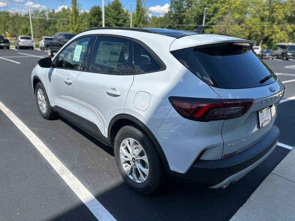 new 2025 Ford Escape car, priced at $33,505