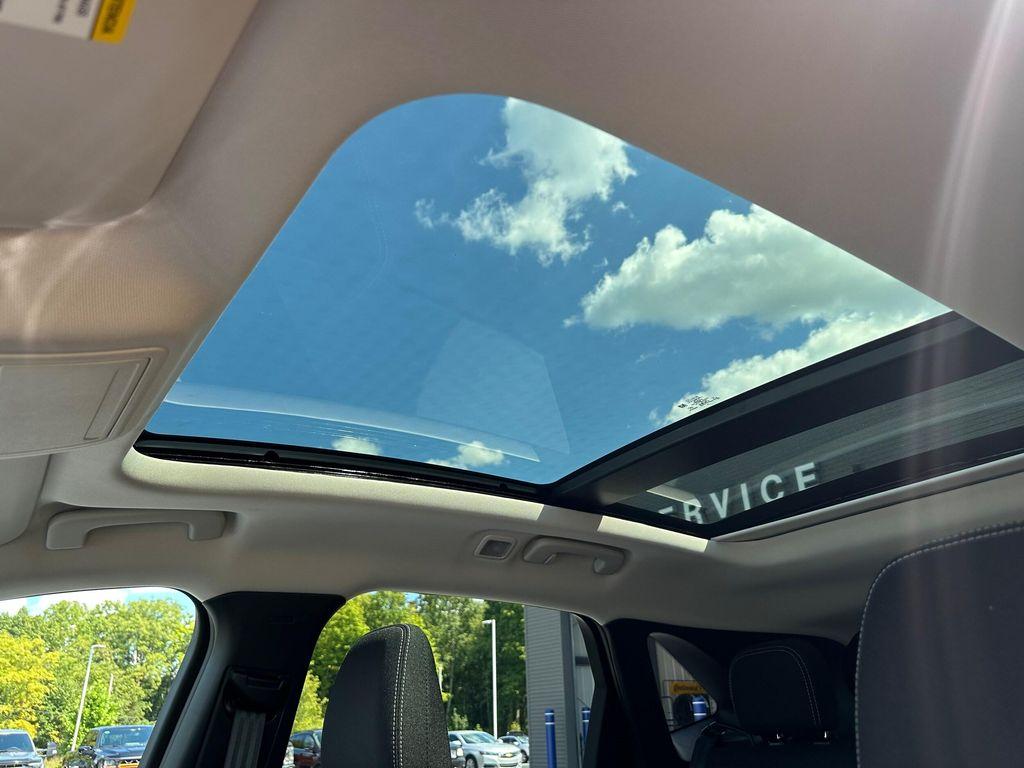 new 2025 Ford Escape car, priced at $33,505