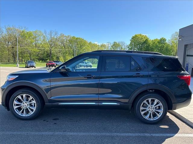 new 2024 Ford Explorer car, priced at $47,865