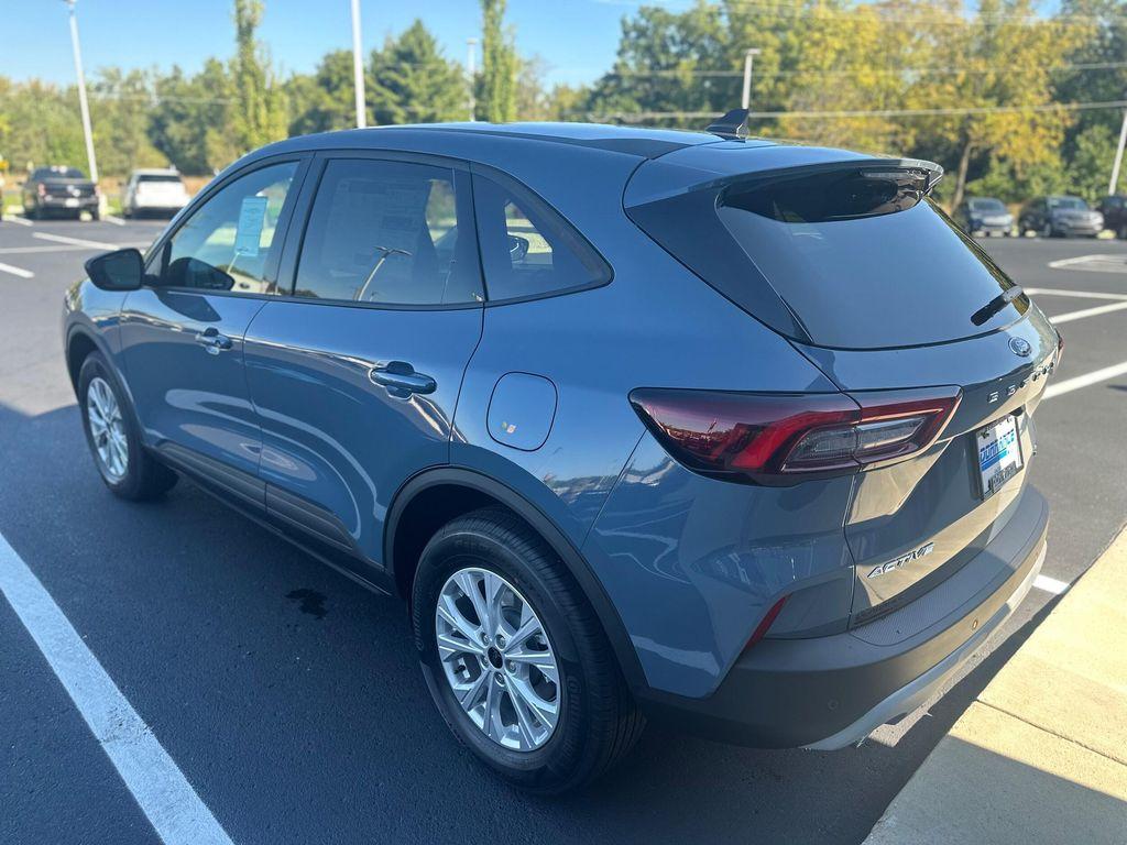 new 2025 Ford Escape car, priced at $33,814