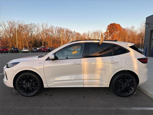 used 2023 Ford Escape car, priced at $35,995