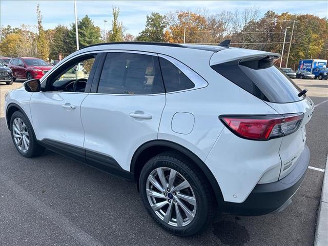 used 2022 Ford Escape car, priced at $29,995