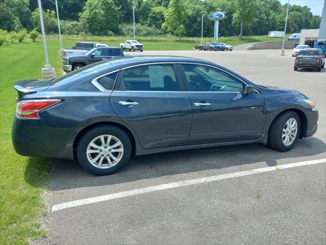 used 2014 Nissan Altima car, priced at $7,953