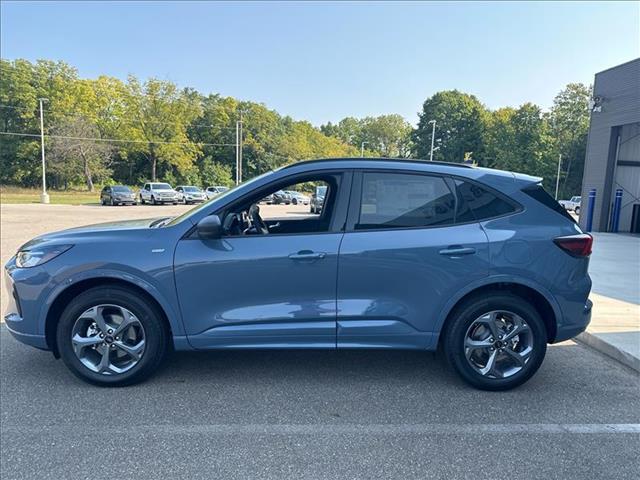 new 2024 Ford Escape car, priced at $35,995