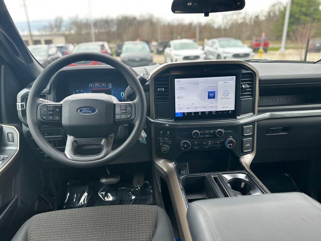 new 2025 Ford F-150 car, priced at $52,586