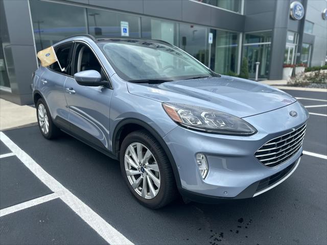 used 2022 Ford Escape car, priced at $25,366