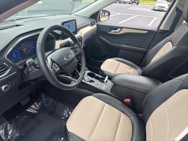 used 2022 Ford Escape car, priced at $25,366
