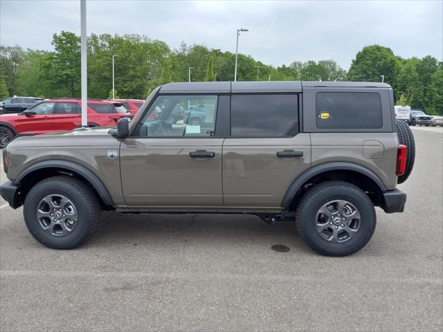 new 2025 Ford Bronco car, priced at $44,374