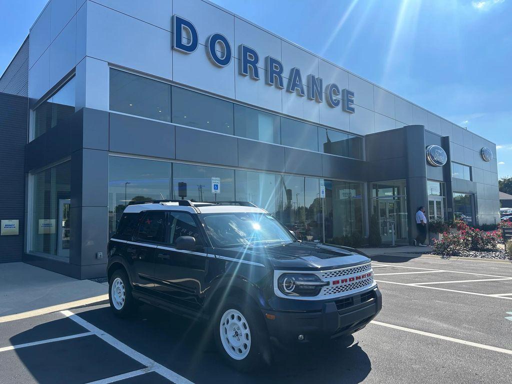 new 2025 Ford Bronco Sport car, priced at $37,957