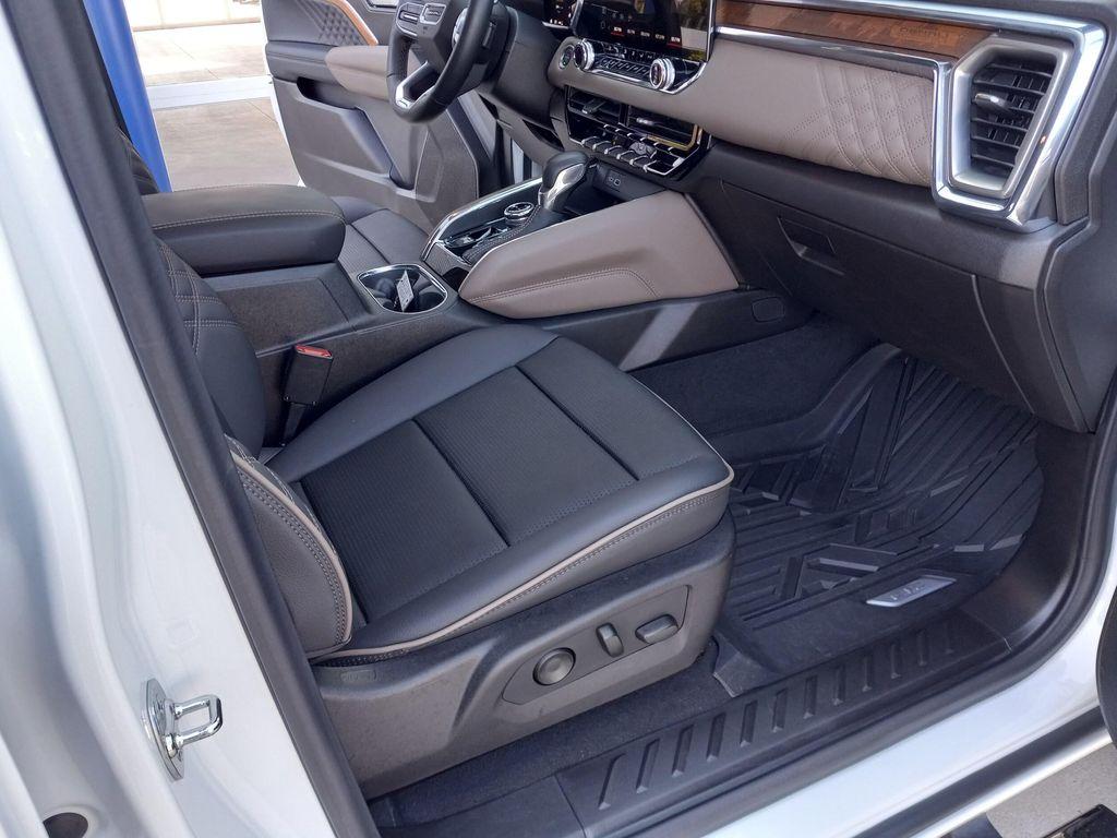 used 2024 GMC Canyon car, priced at $48,143