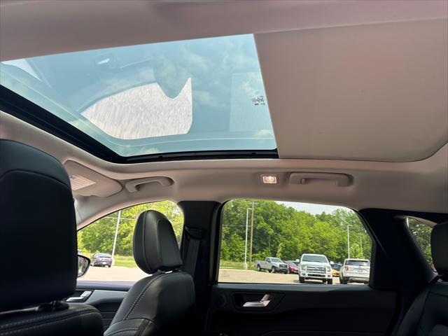 new 2025 Ford Escape PHEV car, priced at $42,374