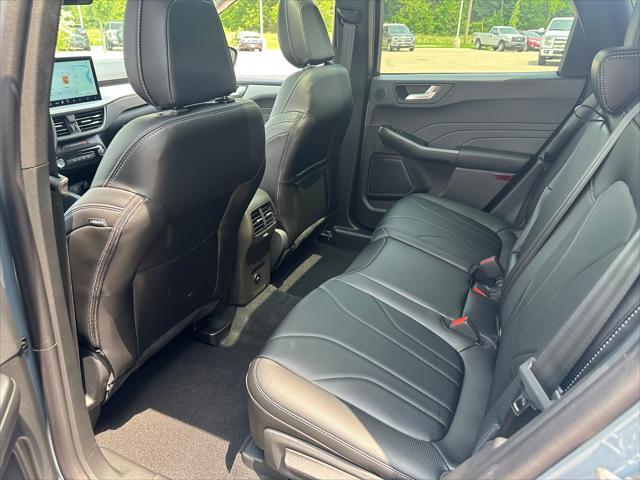 new 2025 Ford Escape PHEV car, priced at $42,374