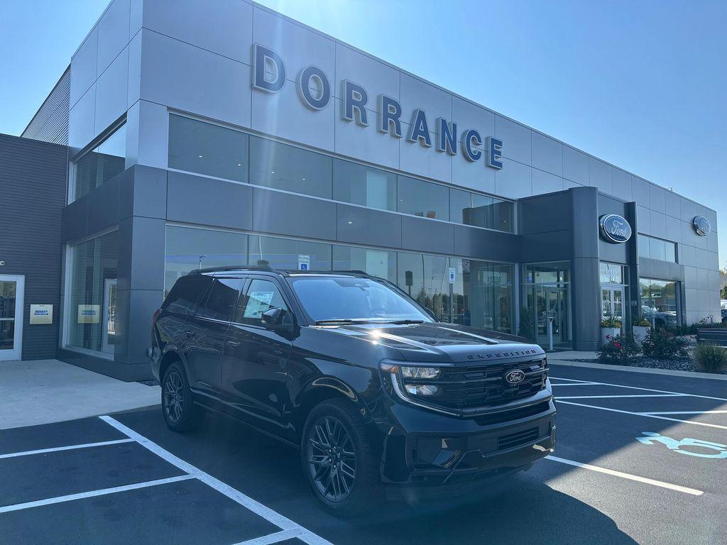 new 2025 Ford Expedition car, priced at $81,392