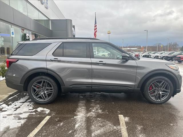 new 2025 Ford Explorer car, priced at $60,995