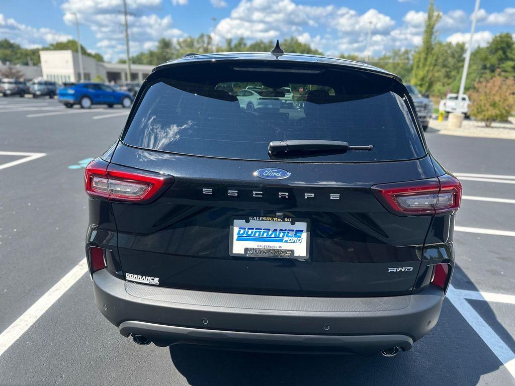new 2025 Ford Escape car, priced at $34,159