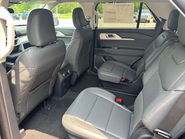 new 2025 Ford Explorer car, priced at $47,002