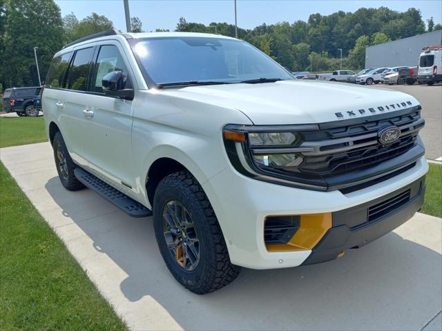 new 2025 Ford Expedition car, priced at $81,497