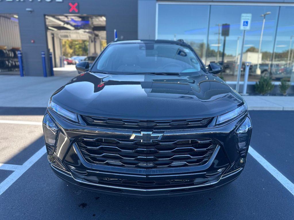 used 2025 Chevrolet Trax car, priced at $25,550